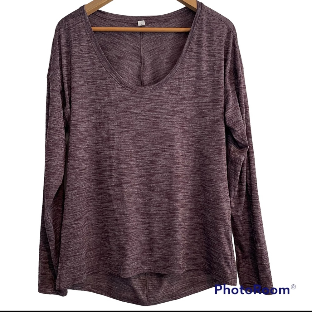 Lululemon Lean In Long Sleeve Shirt. Size 8. Heathered Purple Color.